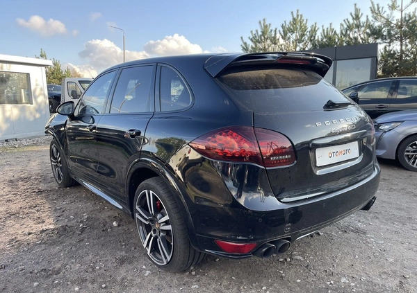 Porsche Cayenne cena 61900 przebieg: 162000, rok produkcji 2014 z Ryn małe 106